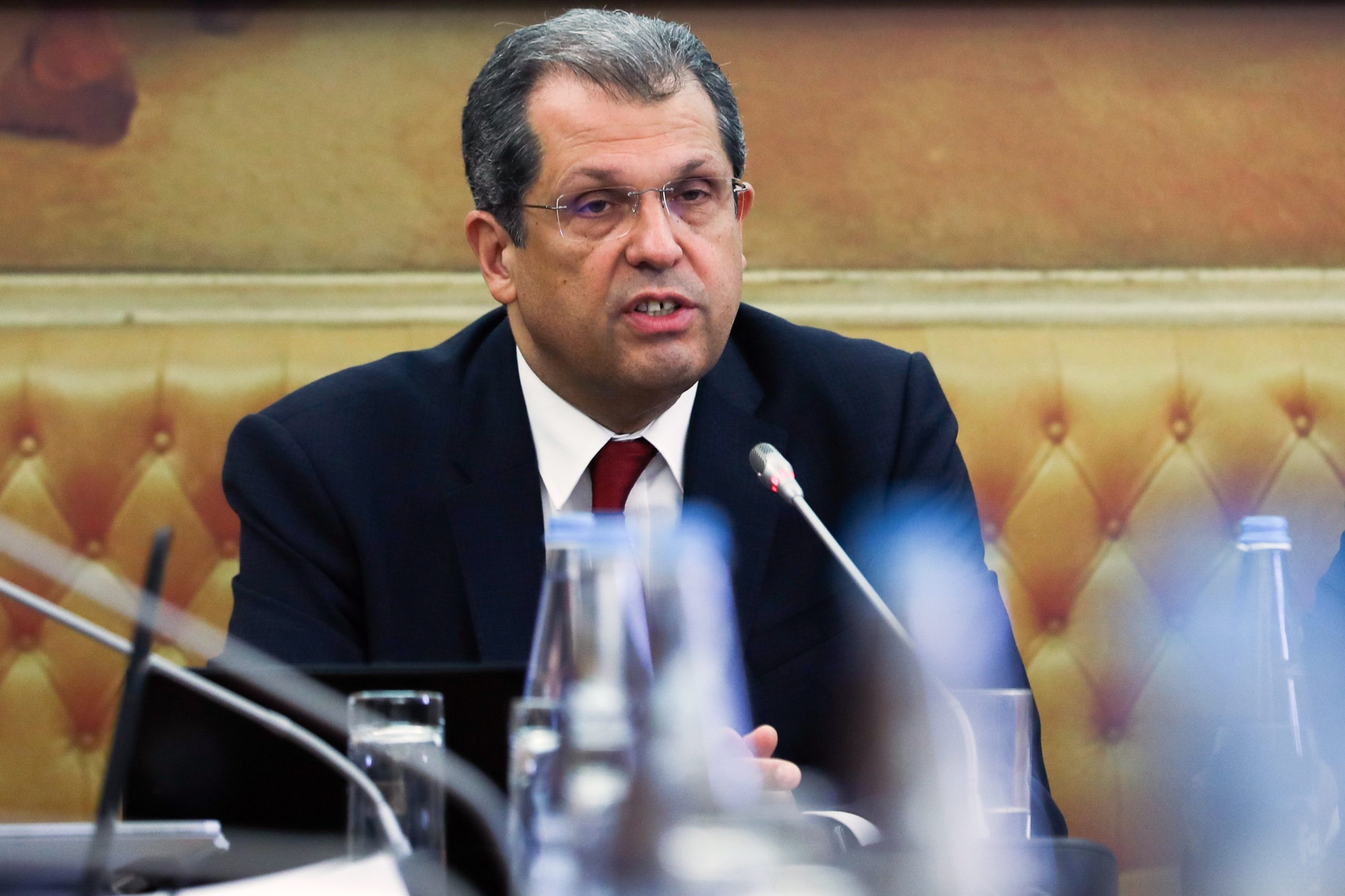 5G: “O que é importante é que o país não se atrase no processo”, defende presidente da Anacom