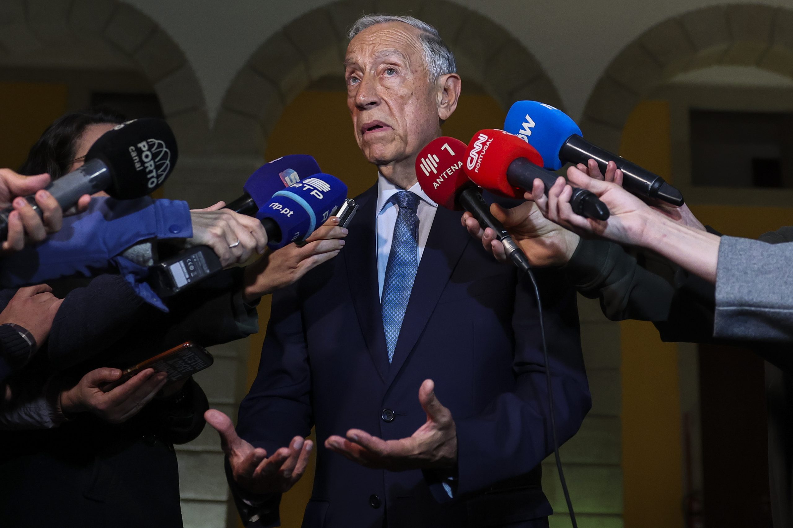 Marcelo tem falado com líderes partidários nos últimos dias