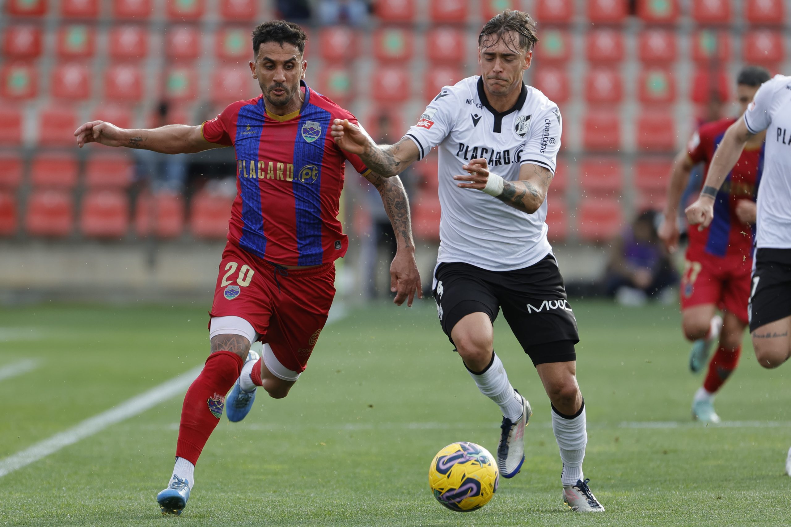 Vitória de Guimarães vence em casa do lanterna-vermelha Desportivo de Chaves