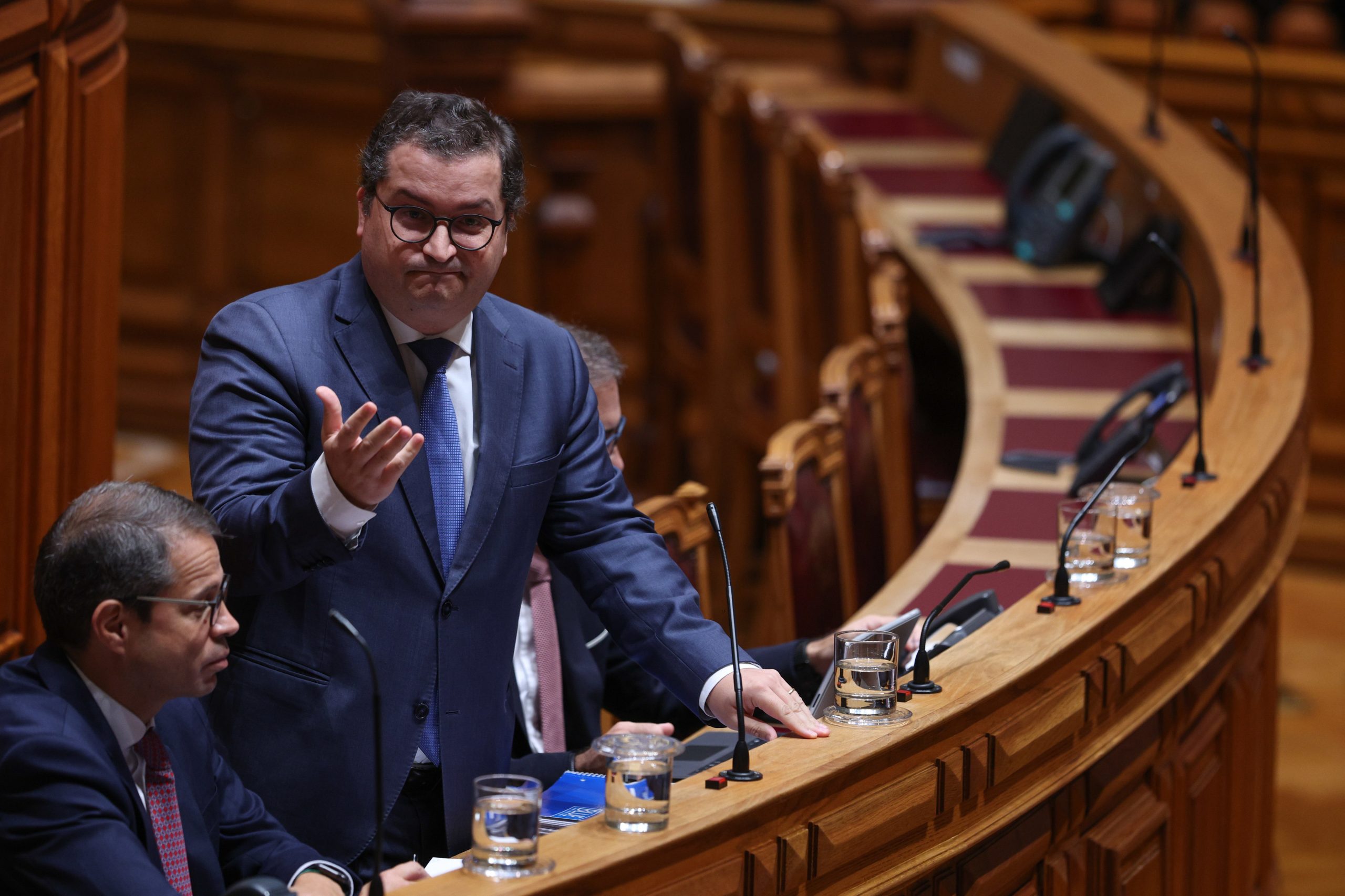 Ministro espera que propostas da especialidade “não desequilibrem” o excedente do OE