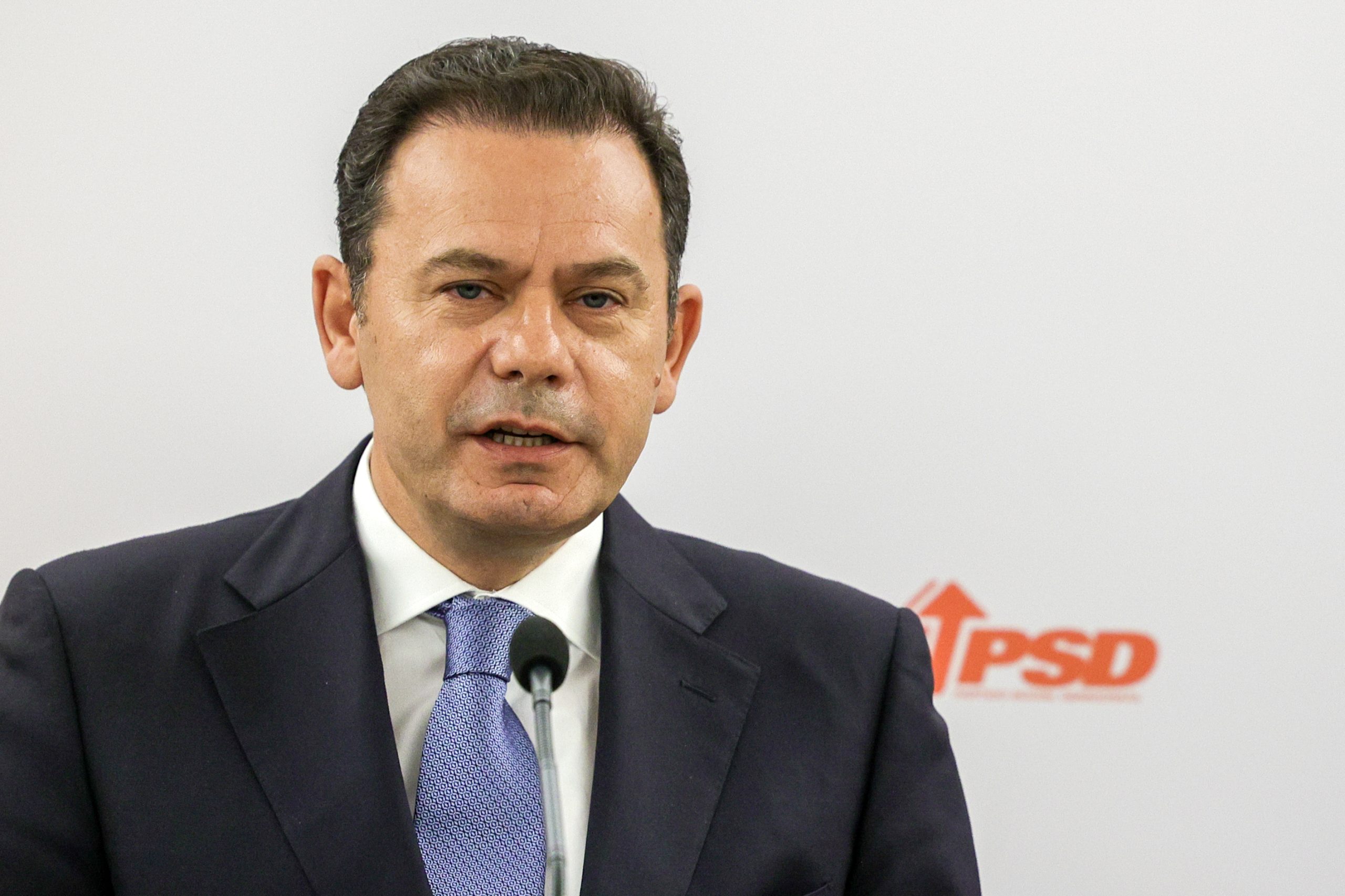 Montenegro: “A bem da dignidade e da moralidade da política João Galamba deve ser demitido”