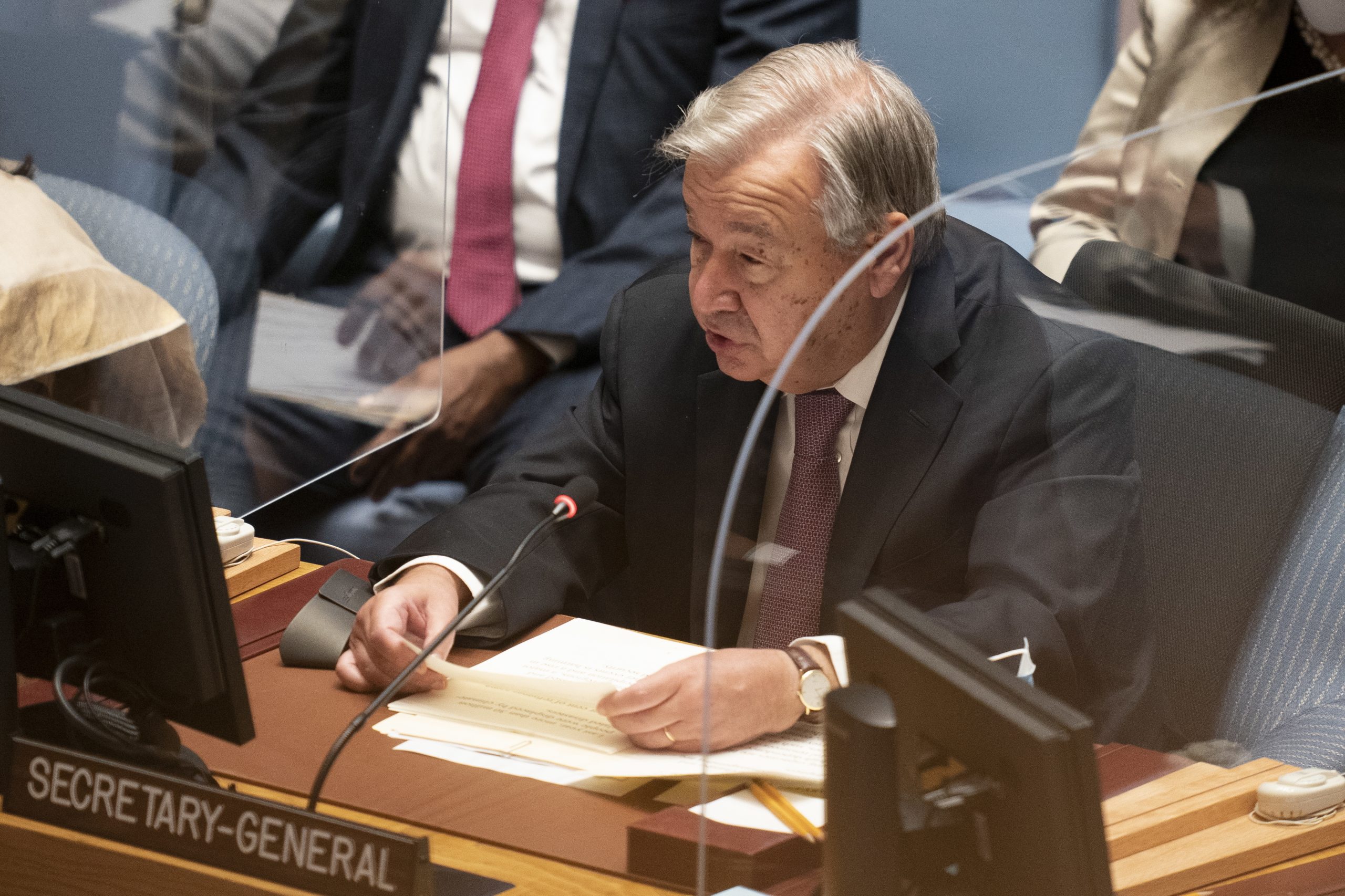 Guterres considera invasão da Ucrânia pela Rússia como “violação dos direitos internacionais”
