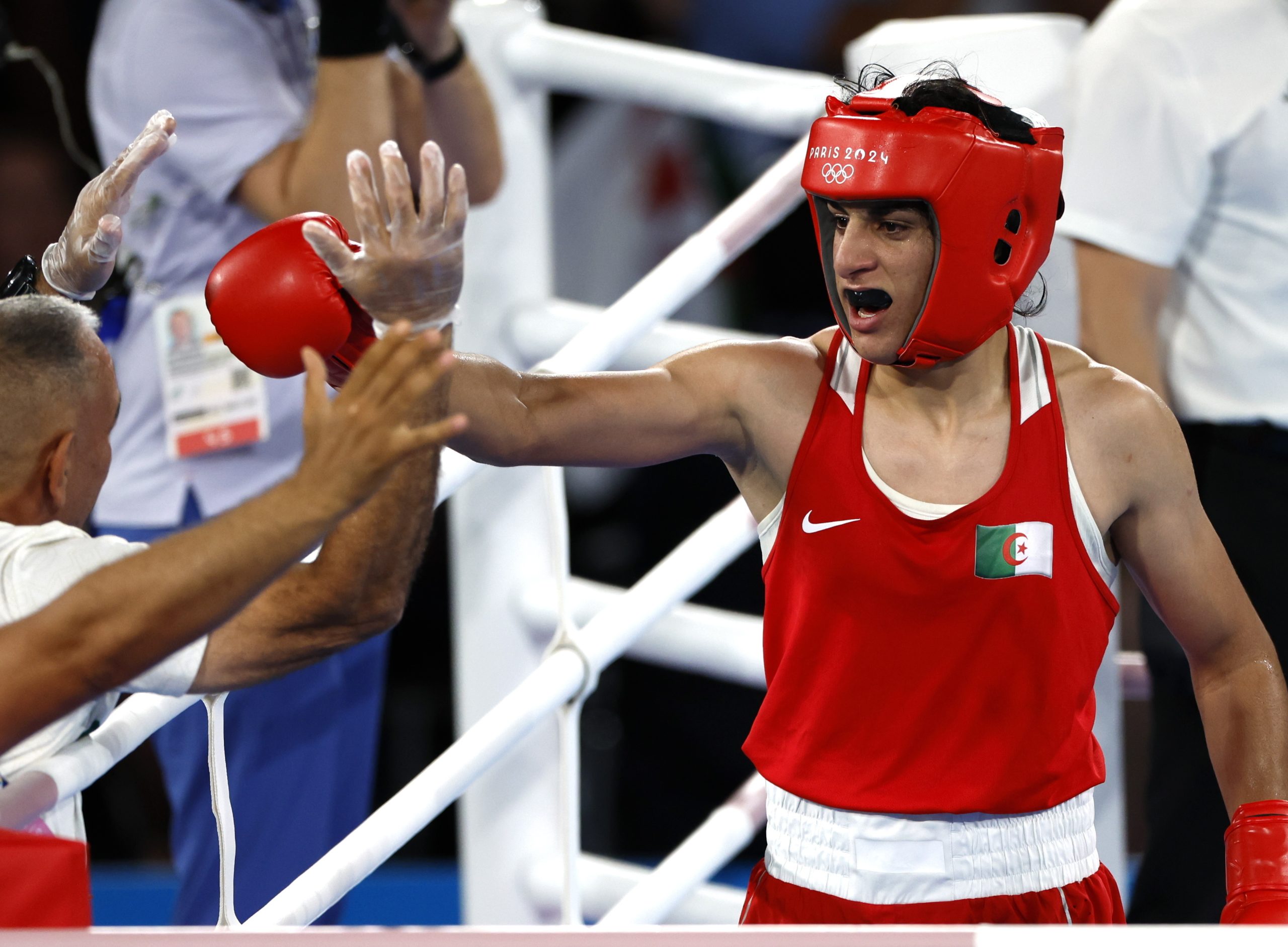 Imane Khelif queixa-se de “‘cyberbullying’ agravado” em Paris 2024