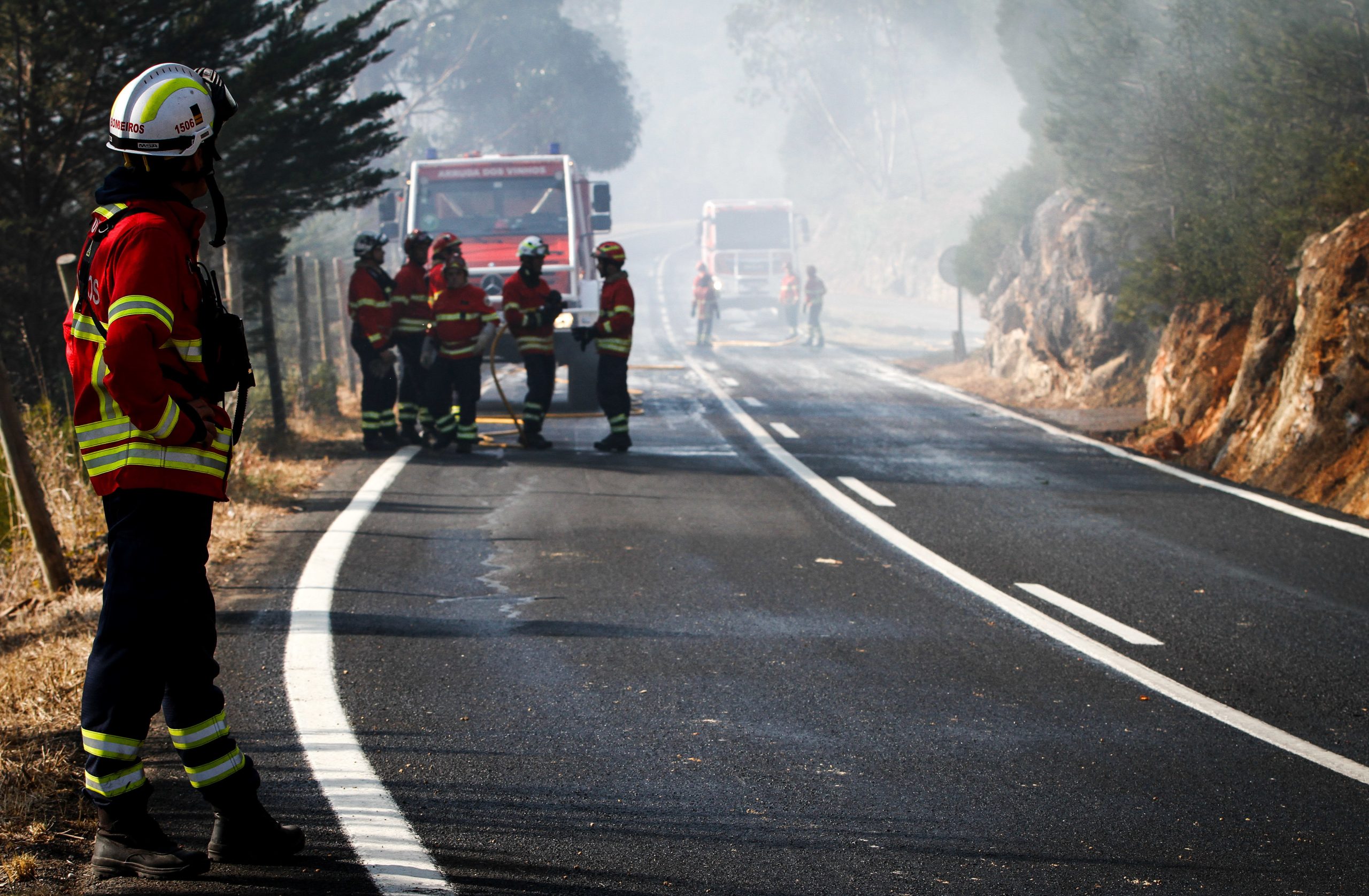 Bombeiros sapadores e municipais protestam na quarta-feira por estatuto em Lisboa