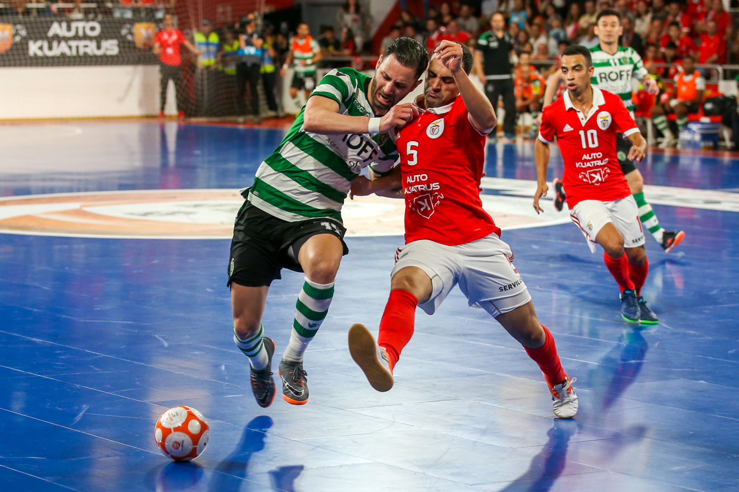 Futsal: Sporting vence Benfica e é tricampeão