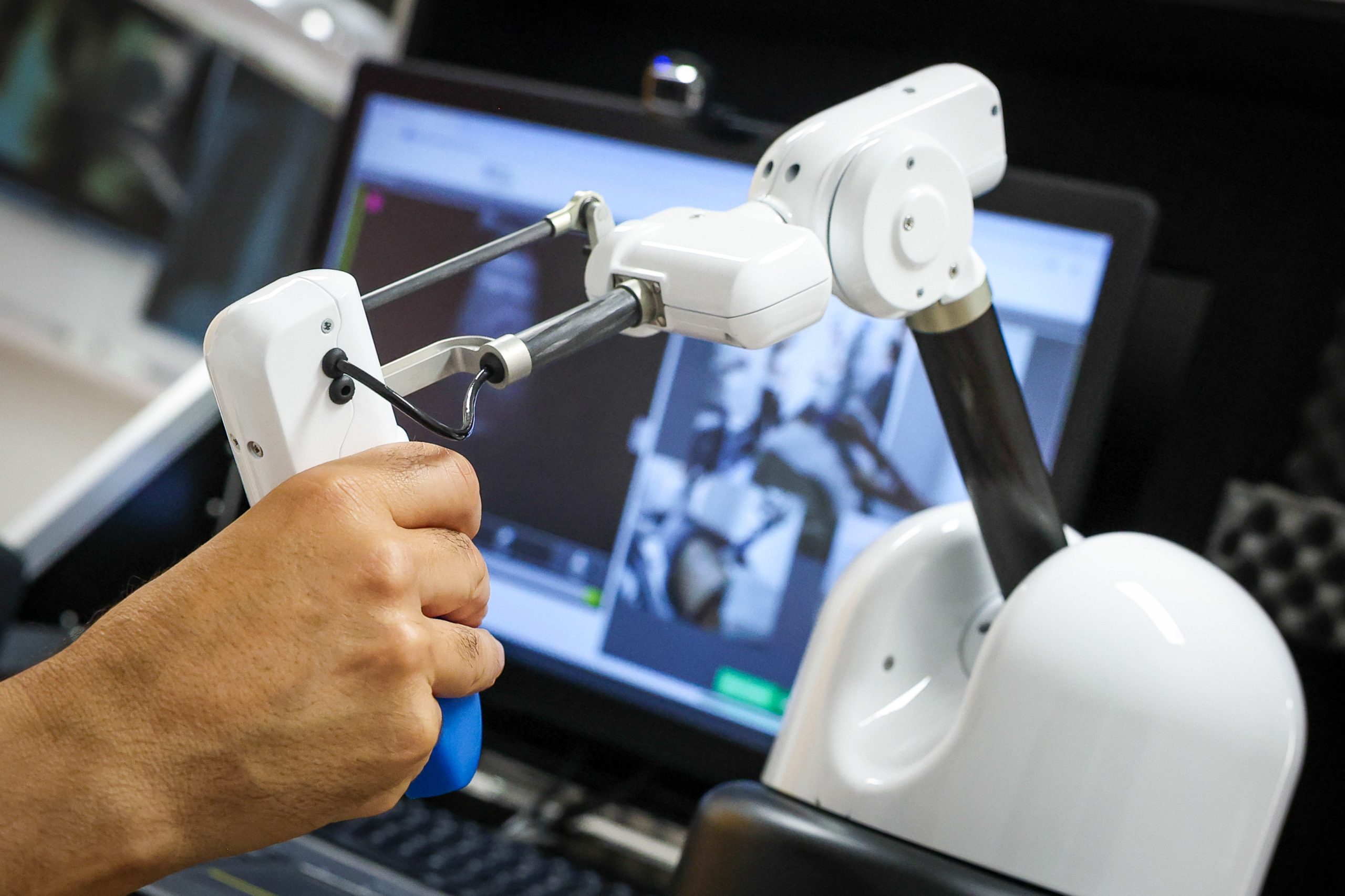 Coimbra testa tecnologia inovadora para realizar ecografias à distância