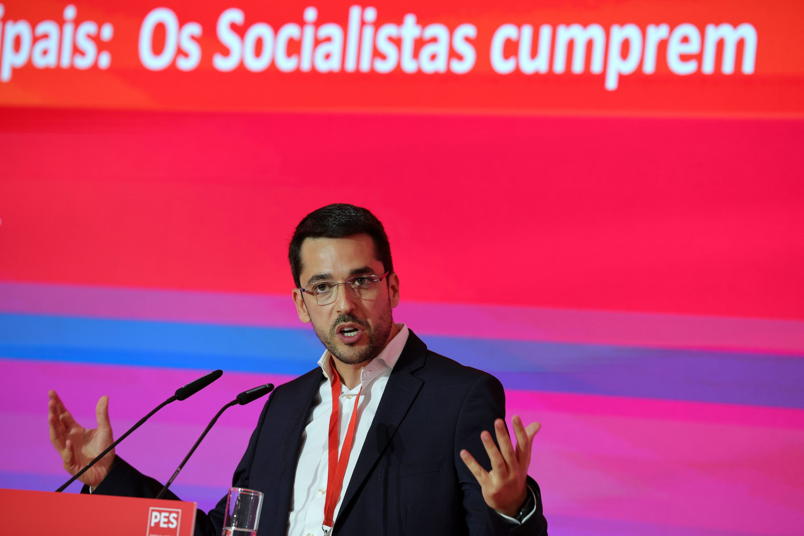 PS considera indecorosa comparação de medidas da habitação às de Salazar