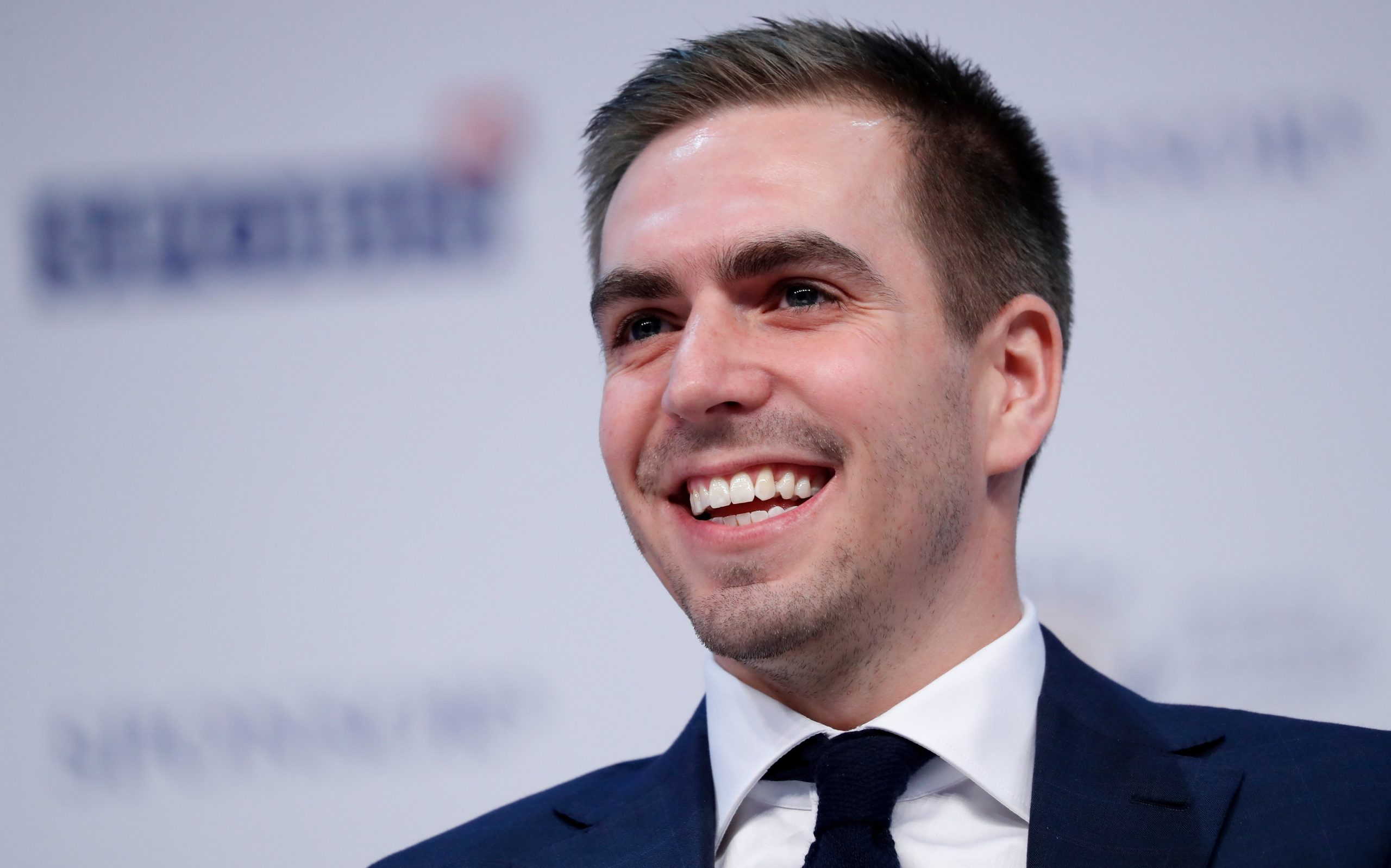 Philipp Lahm será o diretor do Euro 2024 se a Alemanha organizar a prova
