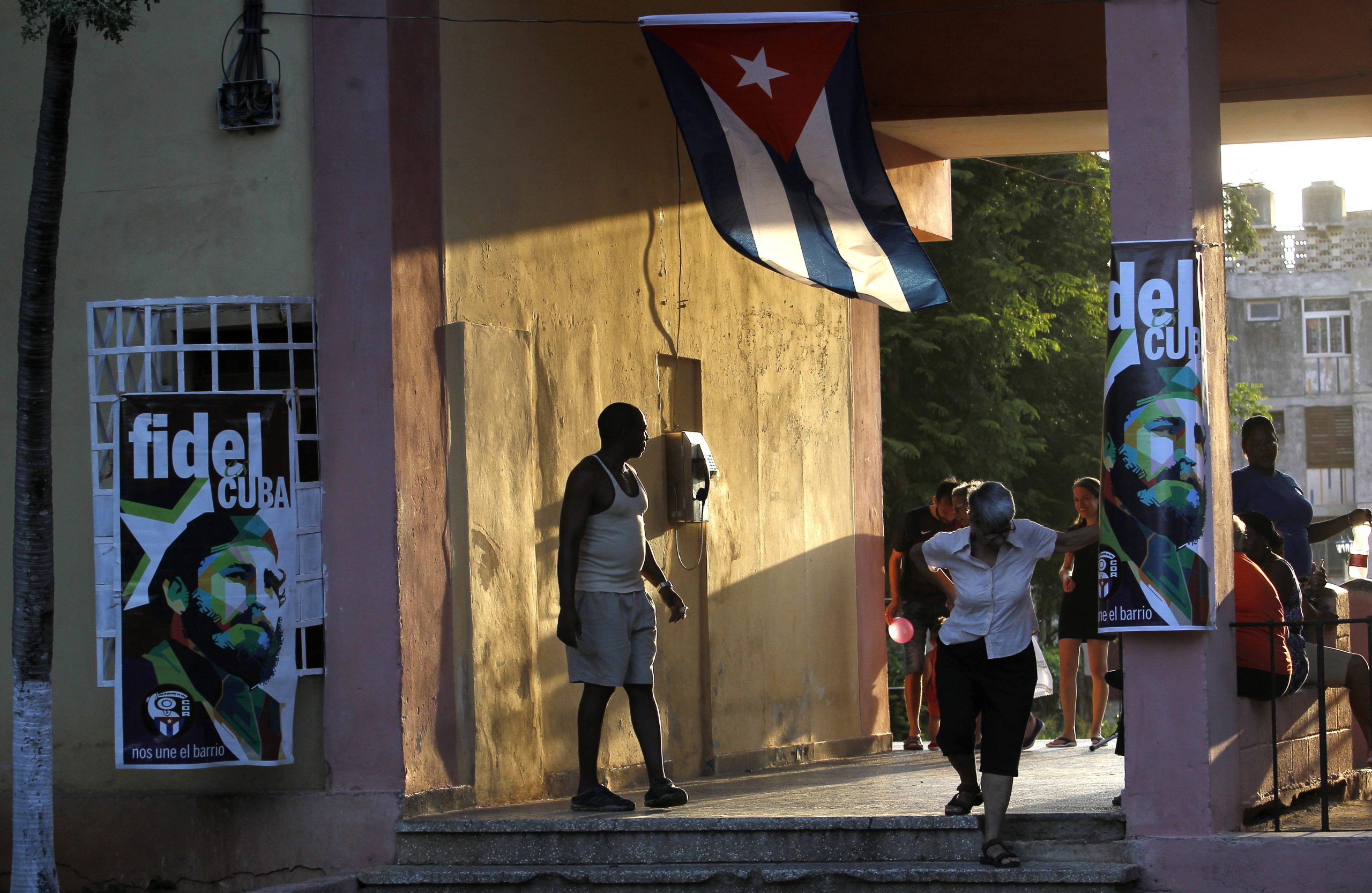 “Se surgisse outro partido em Cuba, seria financiado pelos Estados Unidos, e isso nós não queremos”, diz embaixadora cubana em Lisboa
