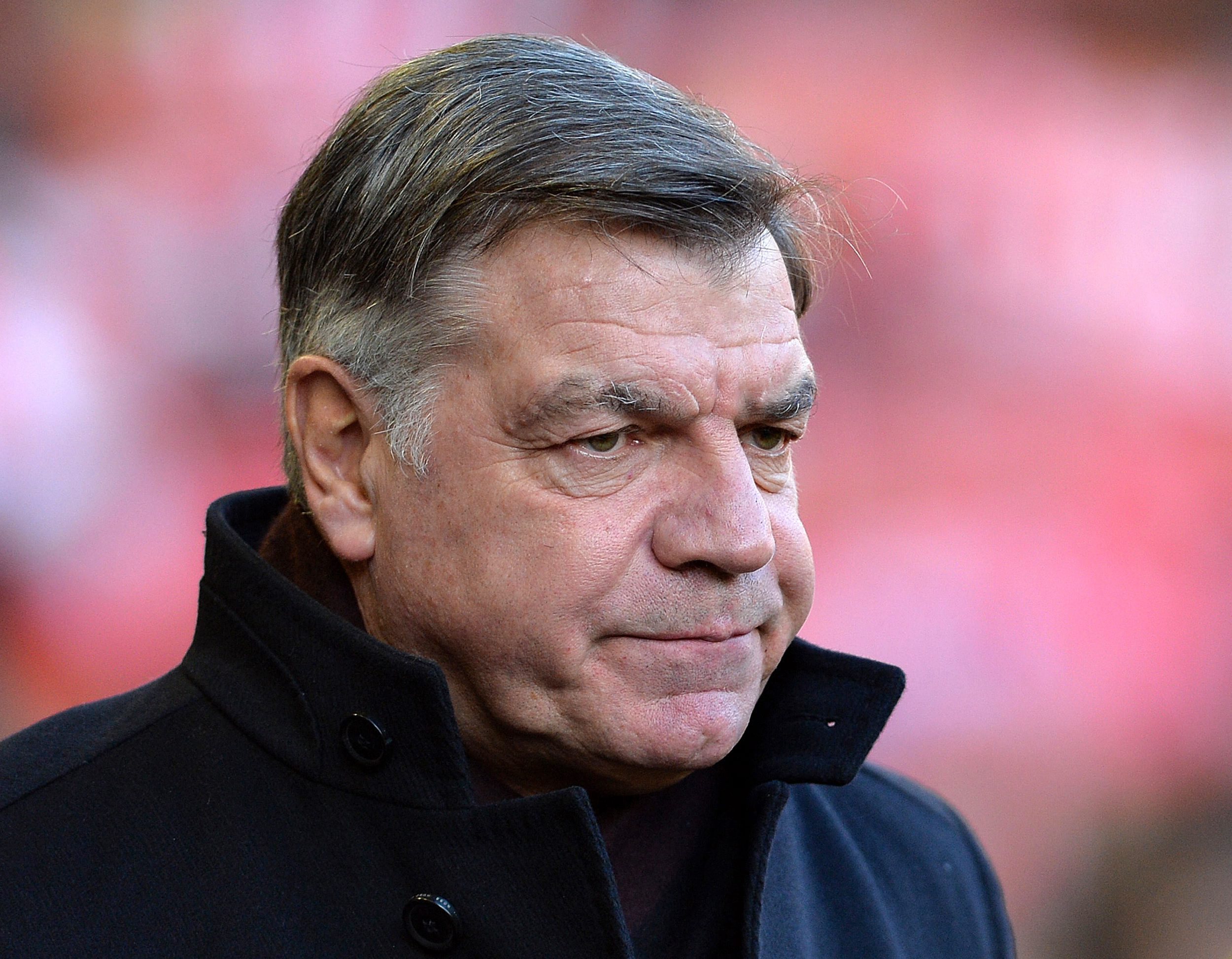Sam Allardyce deixa Everton ao fim de sete meses