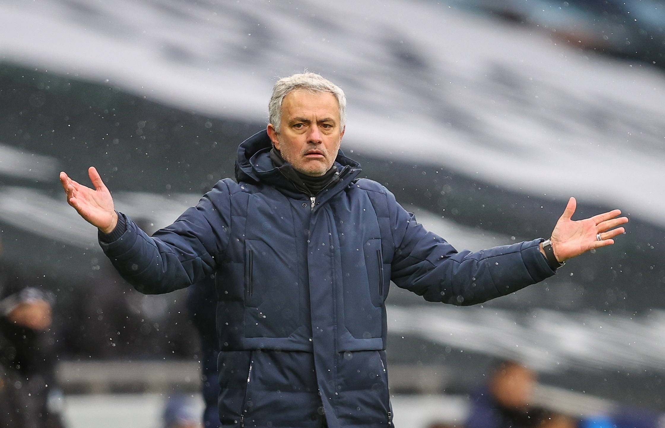 Mourinho esclarece polémica com Gareth Bale e assegura que houve uma contradição