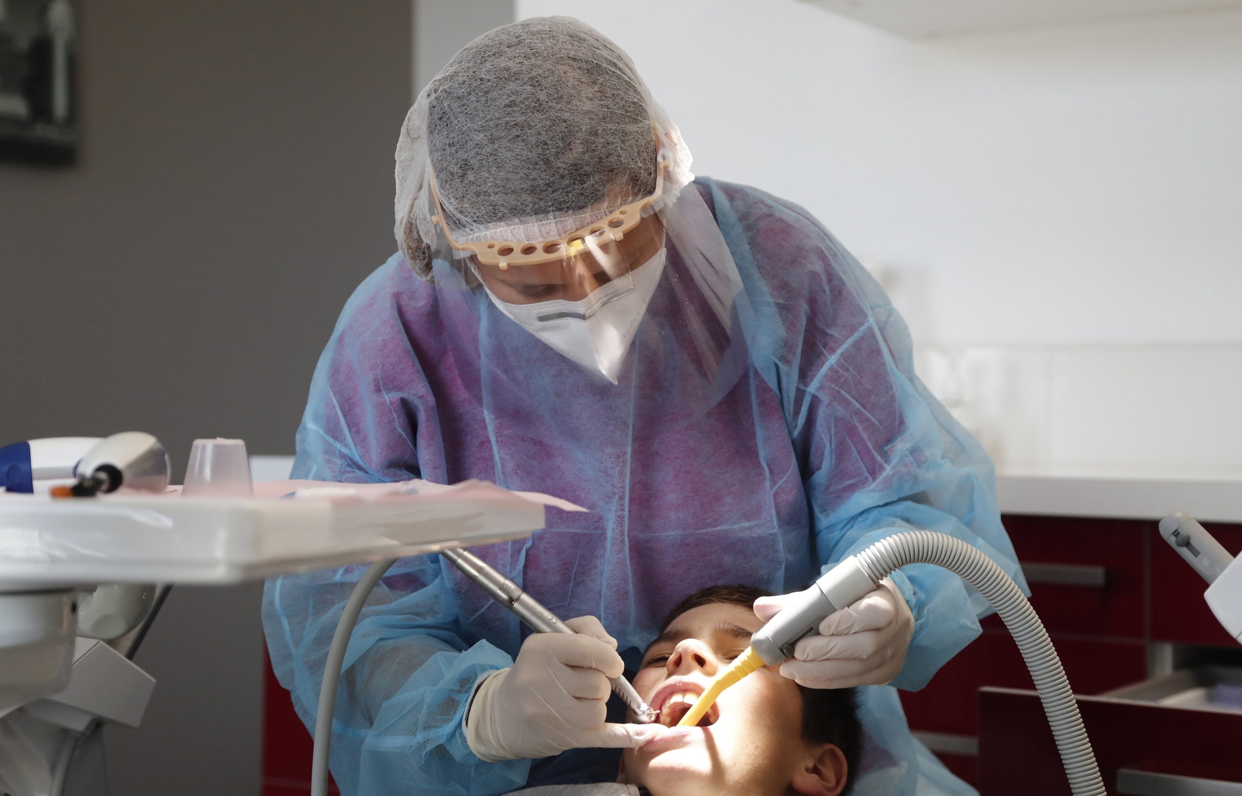 Médicos dentistas contra novo confinamento mas prontos para colaborar