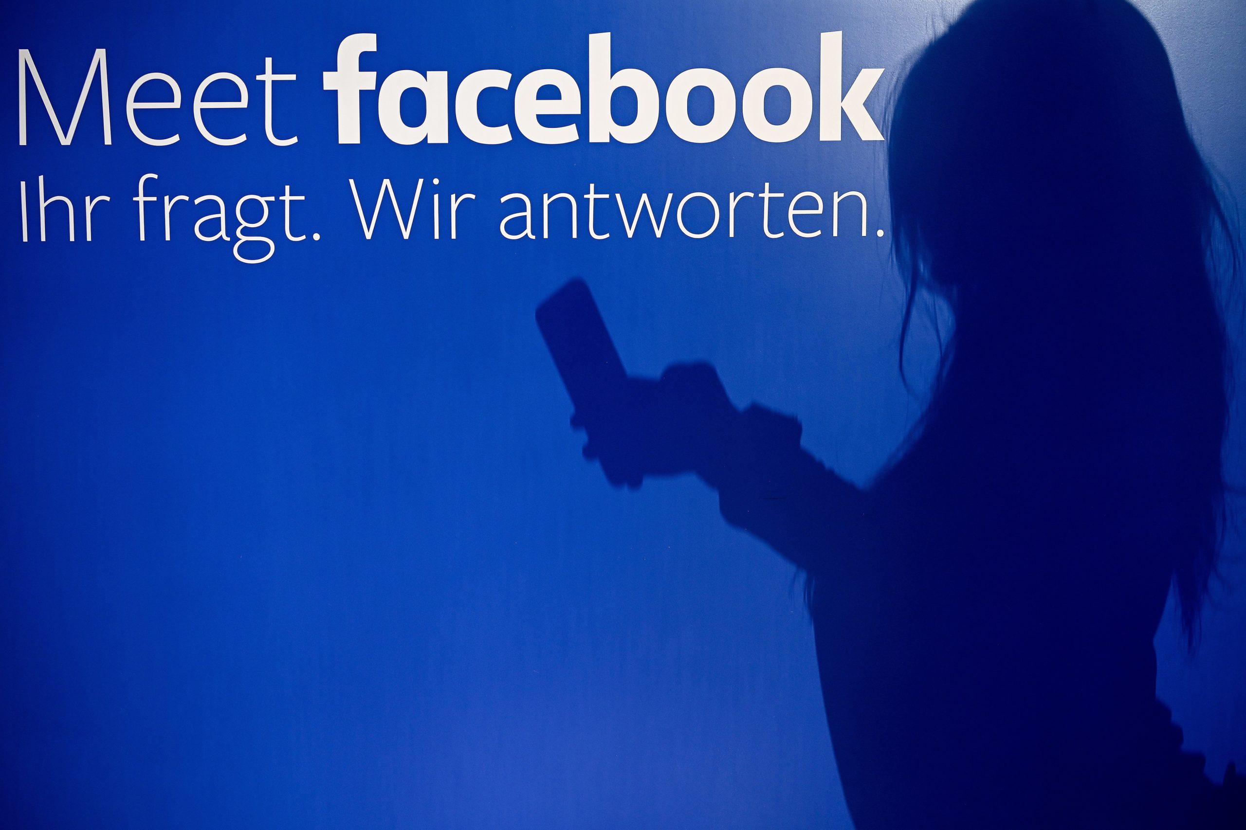 Alemanha proíbe Facebook de usar dados colhidos pelas filiais Whatsapp e Instagram
