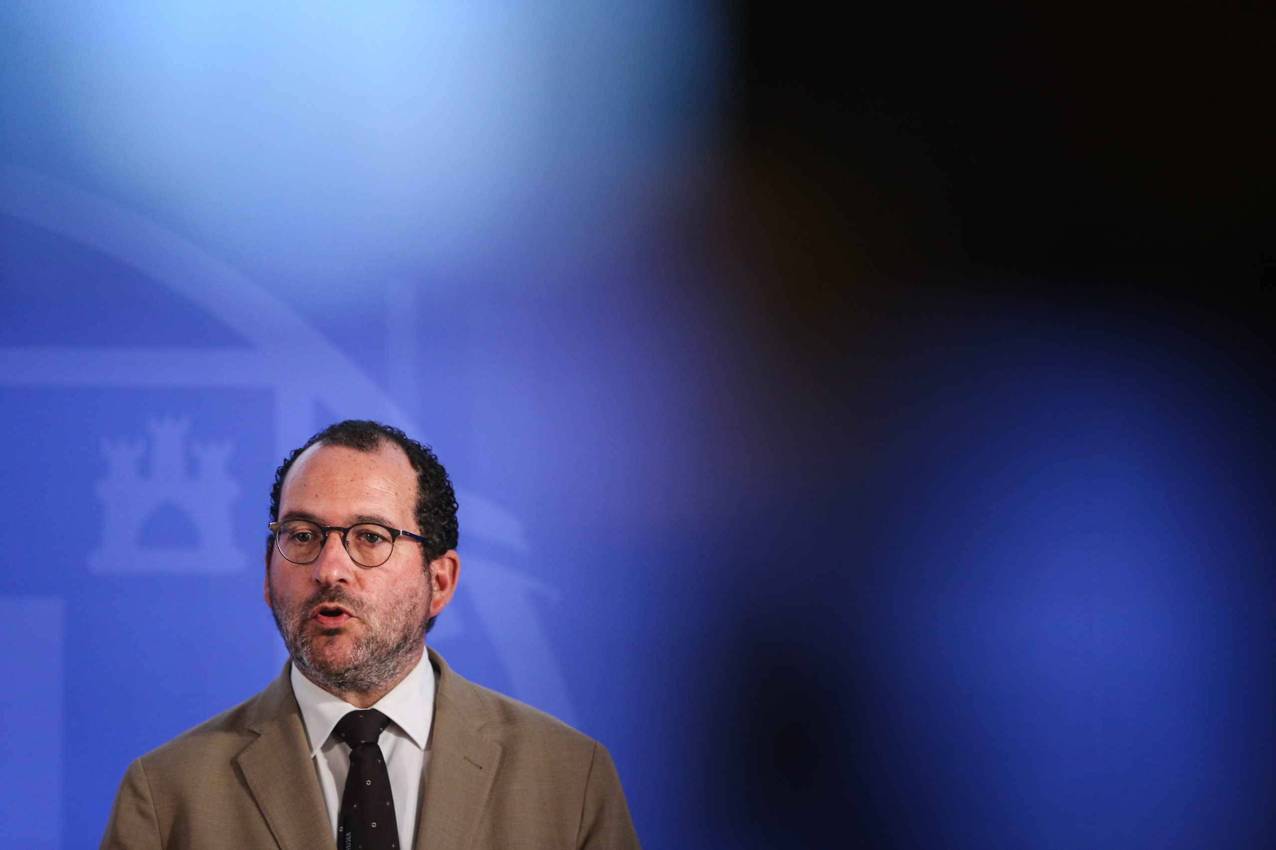 Ministro da Educação diz que greves dos professores comprometem escola pública