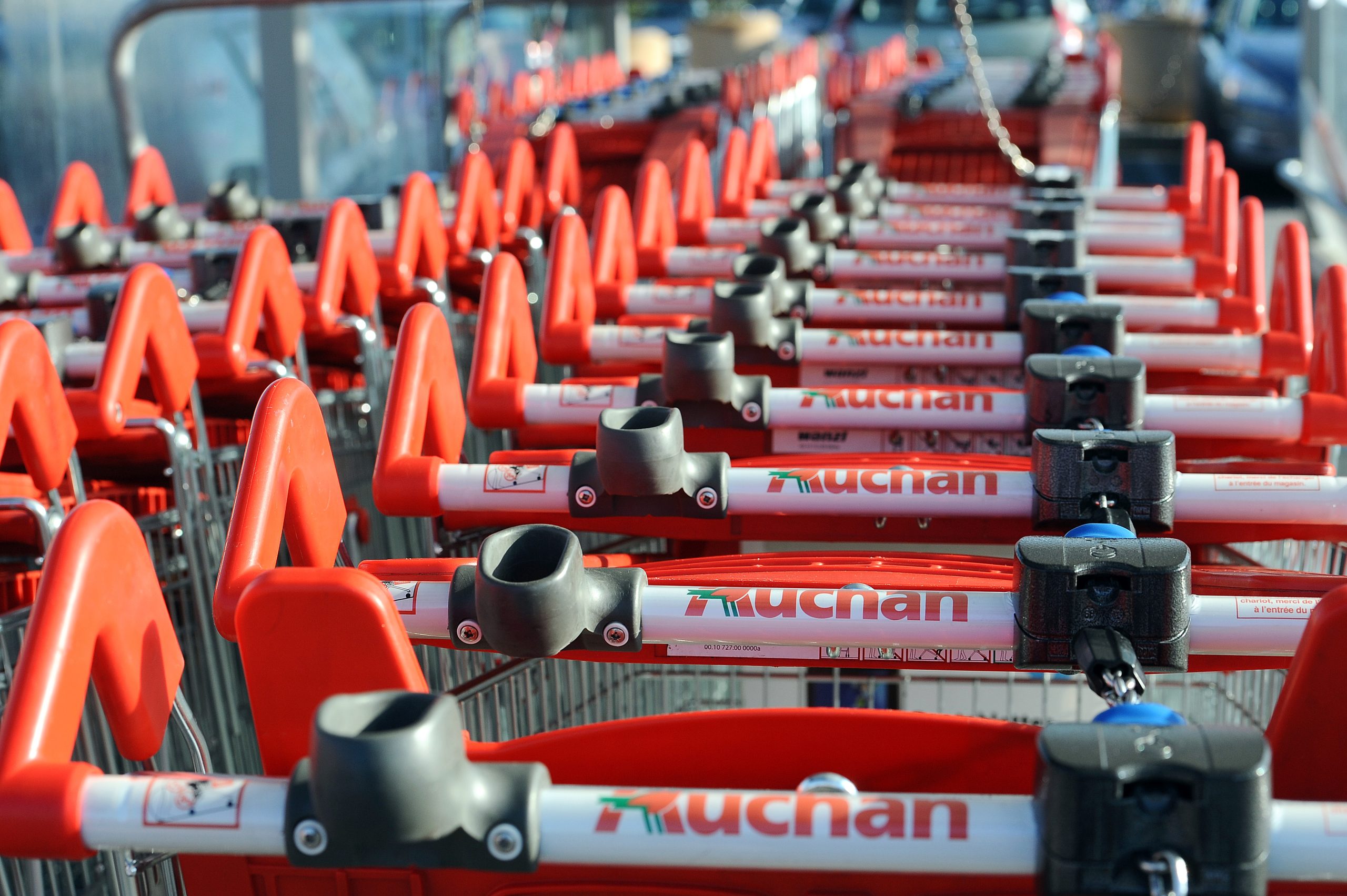 Marca Jumbo desaparece. Cadeia fica só com a insígnia Auchan e vai investir 90 ME no mercado português nos próximos dois anos