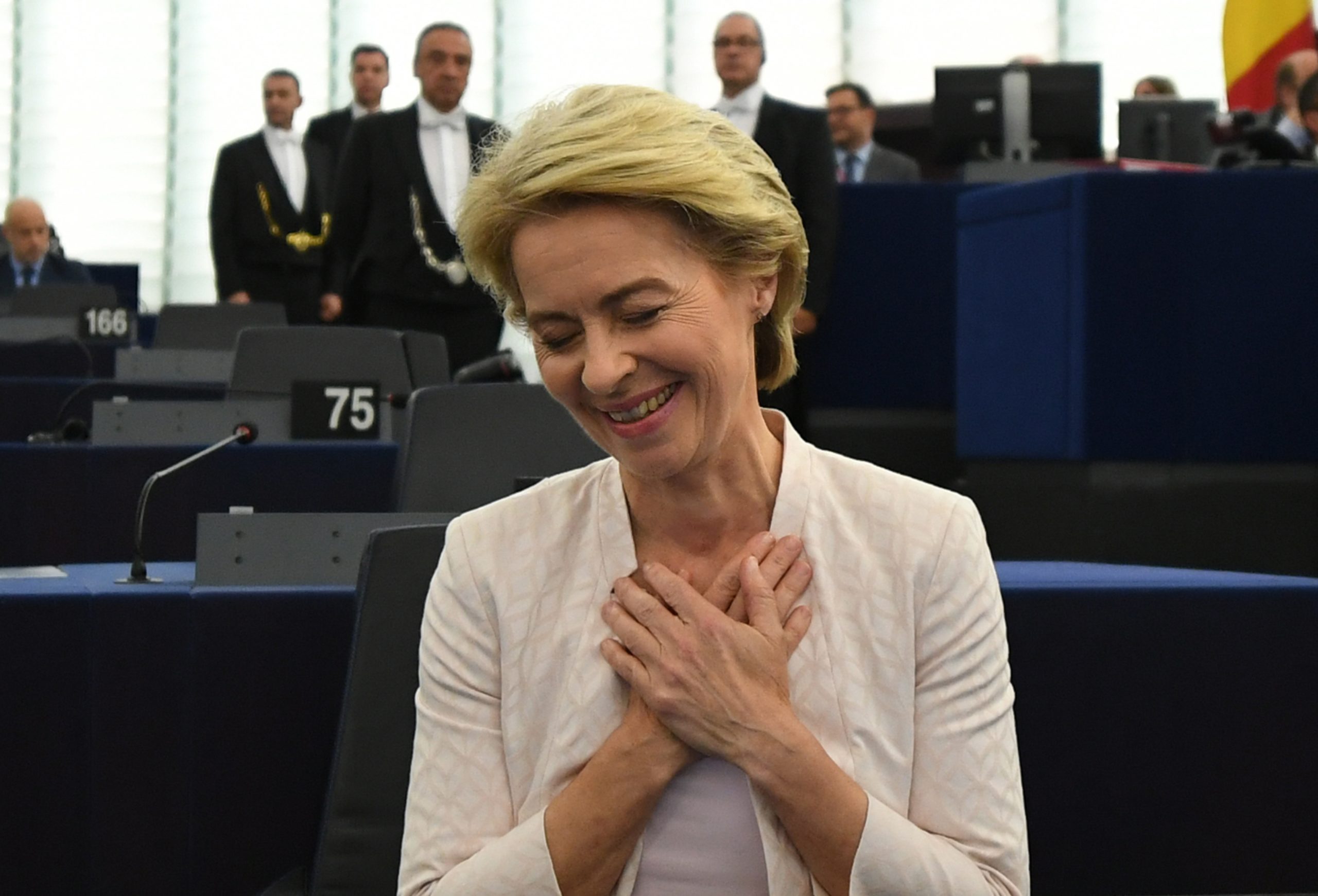 Governo “regozija-se” com eleição de Ursula Von der Leyen