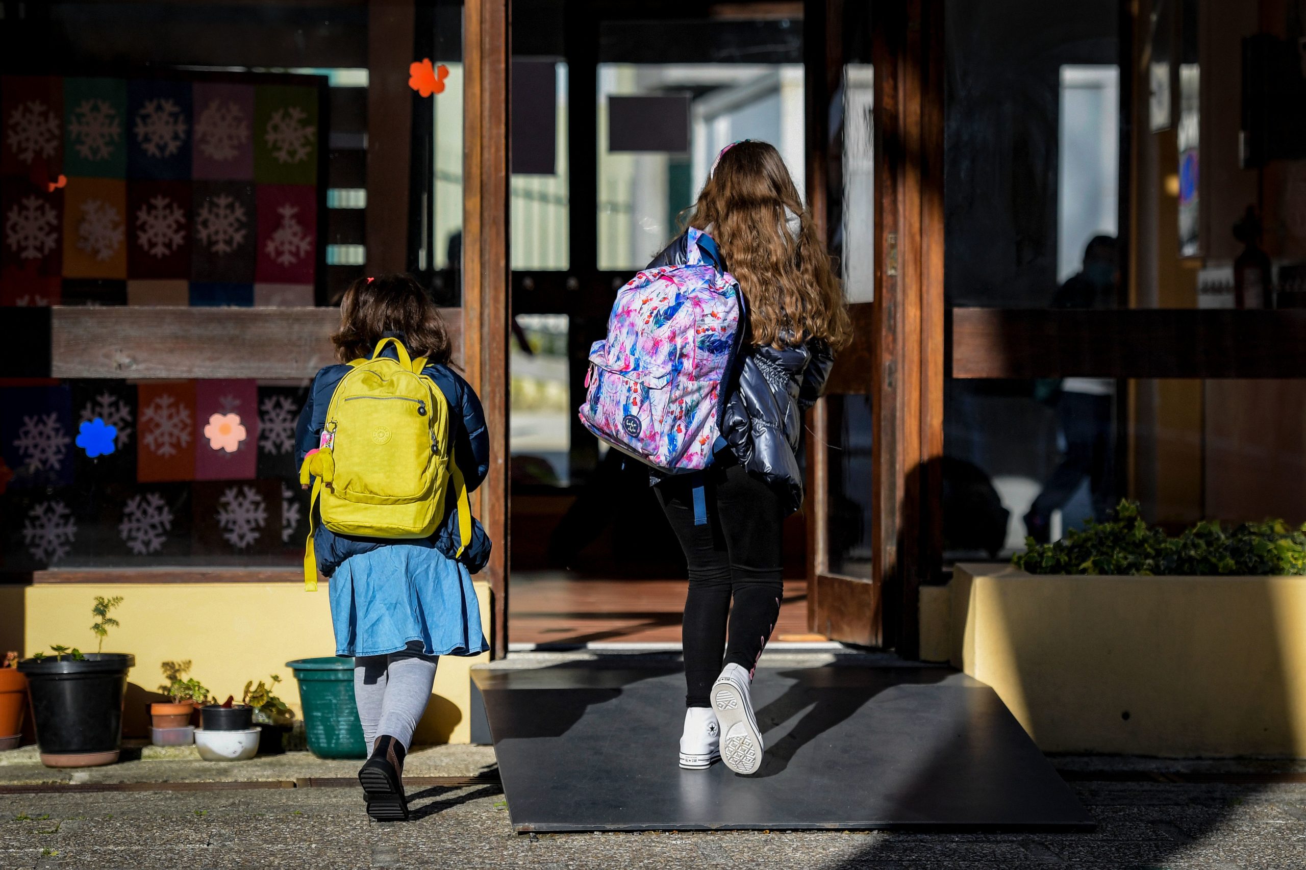 Governo: Programa confirma intenção de acabar com o 2.º ciclo do ensino básico