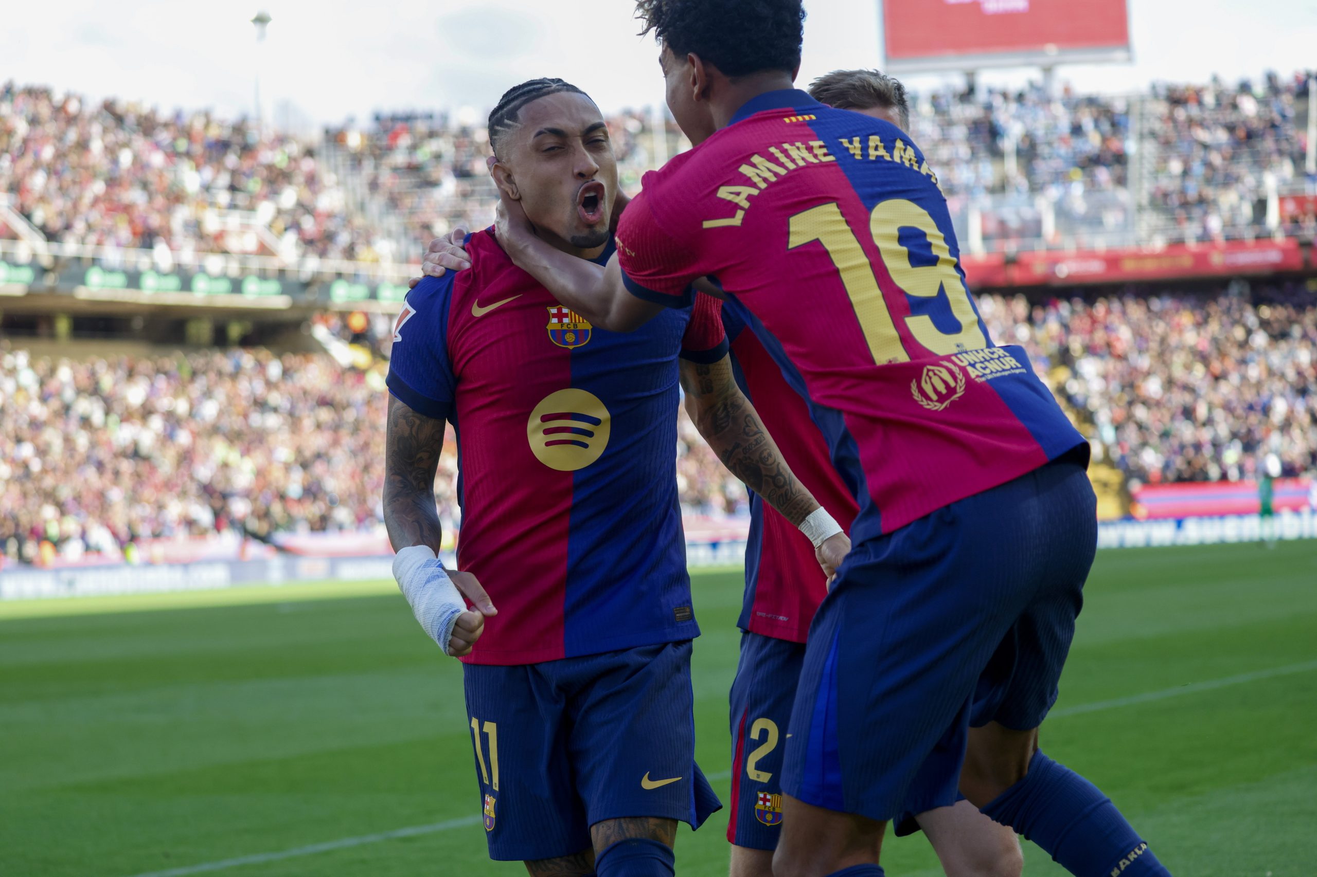Golo de Raphinha aos 90+8 minutos carimba sensacional reviravolta do FC Barcelona