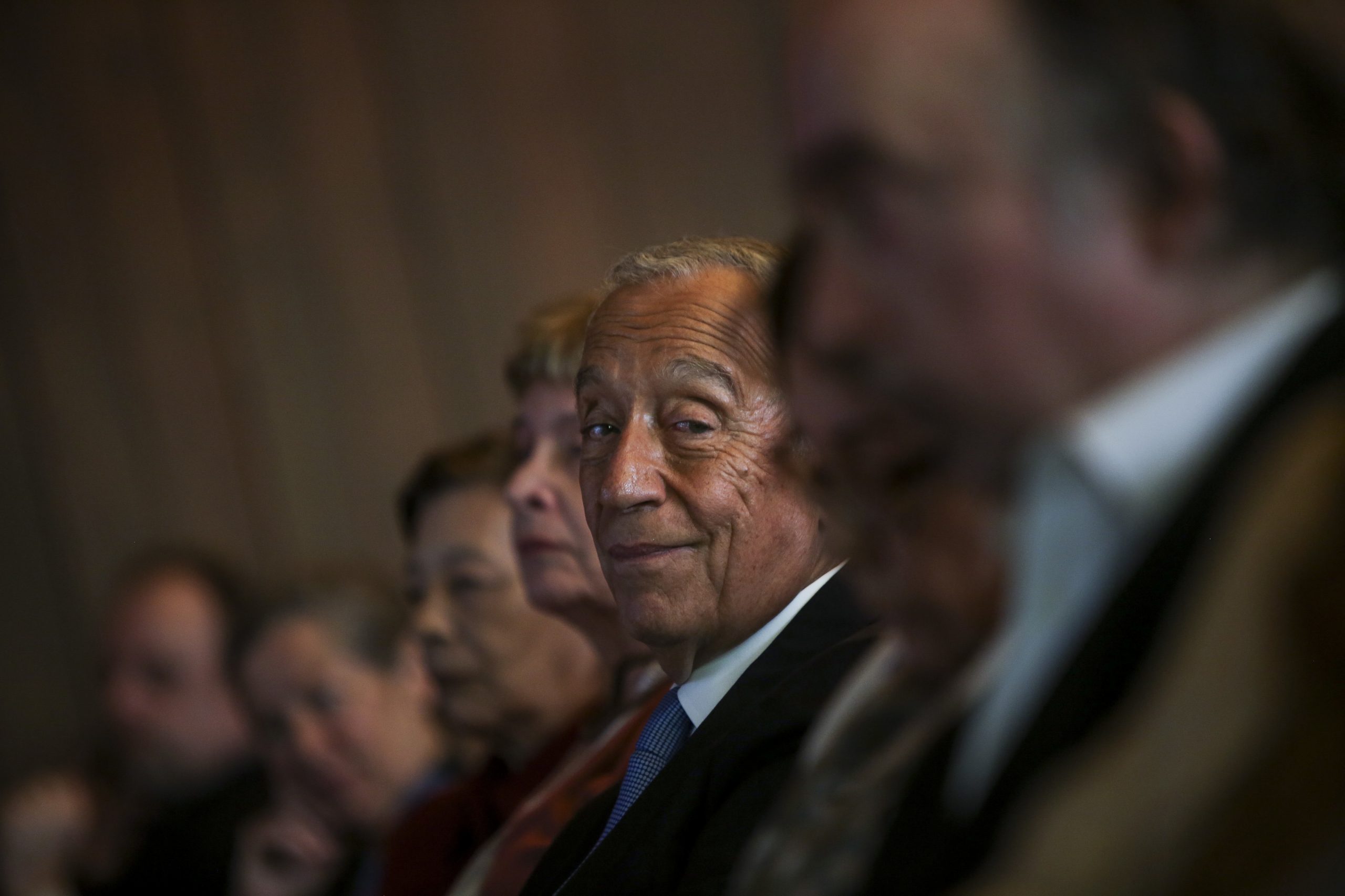 Marcelo diz que “única forma de combater a pobreza” é “crescer e distribuir”