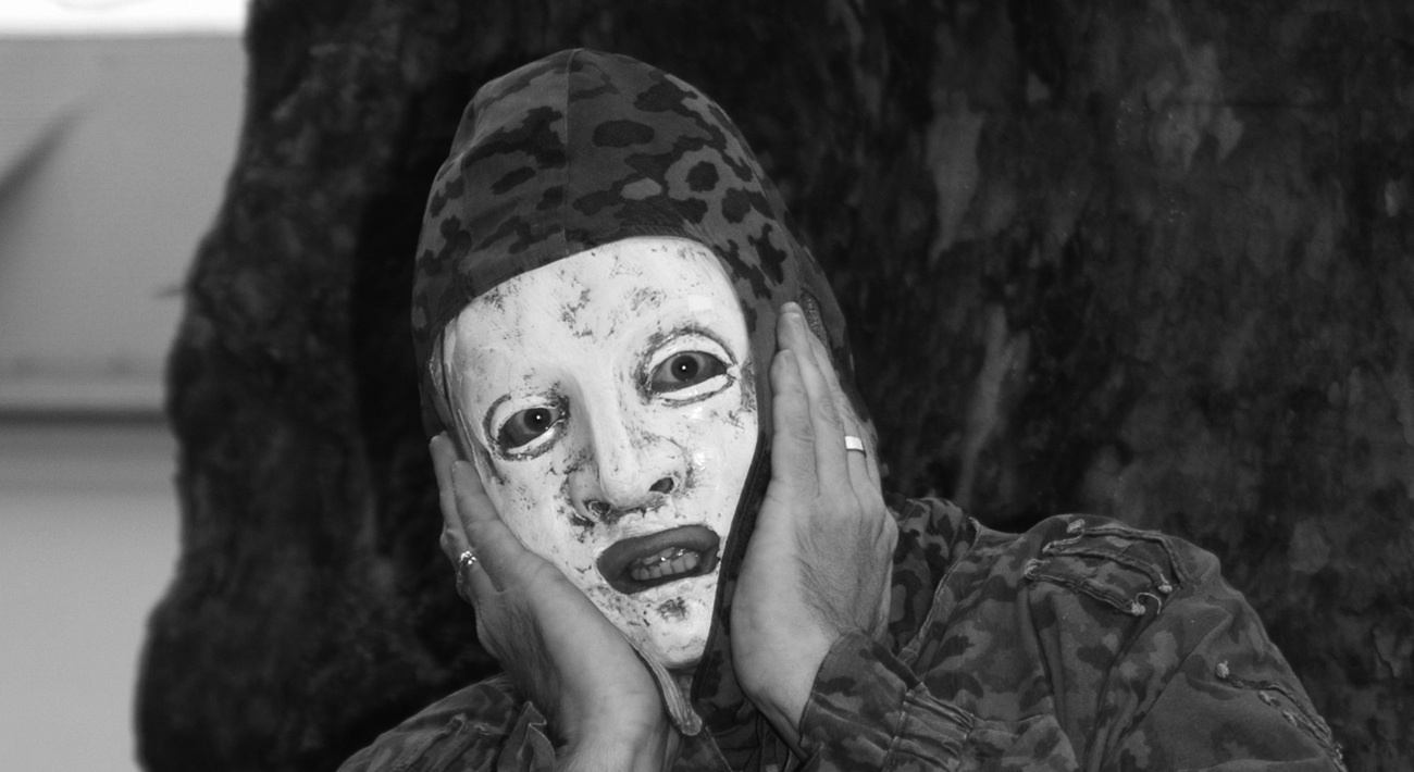 Death In June: A Europa veio morrer ao Porto