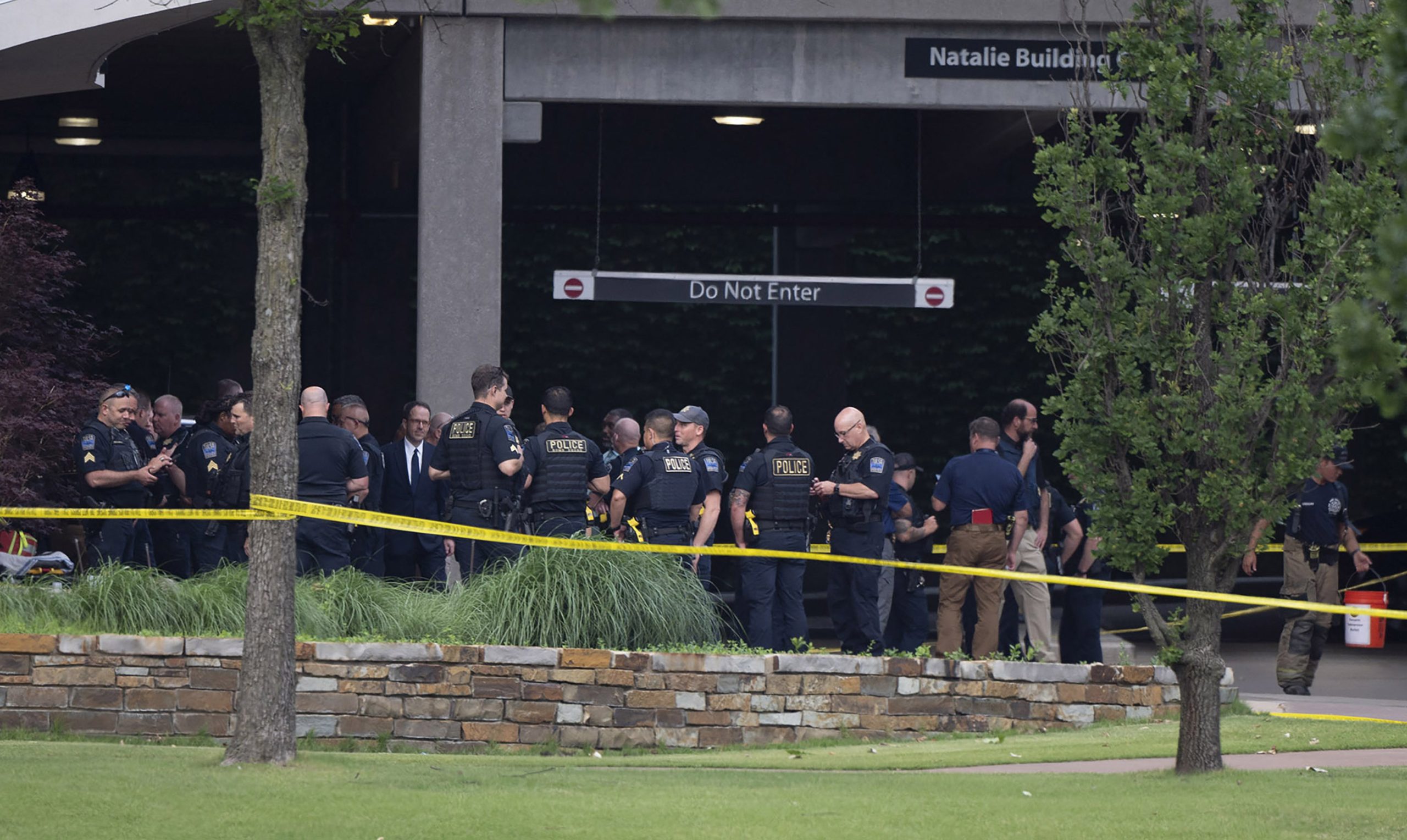 Pelo menos quatro mortos em tiroteio em centro hospitalar em Tulsa, no Oklahoma