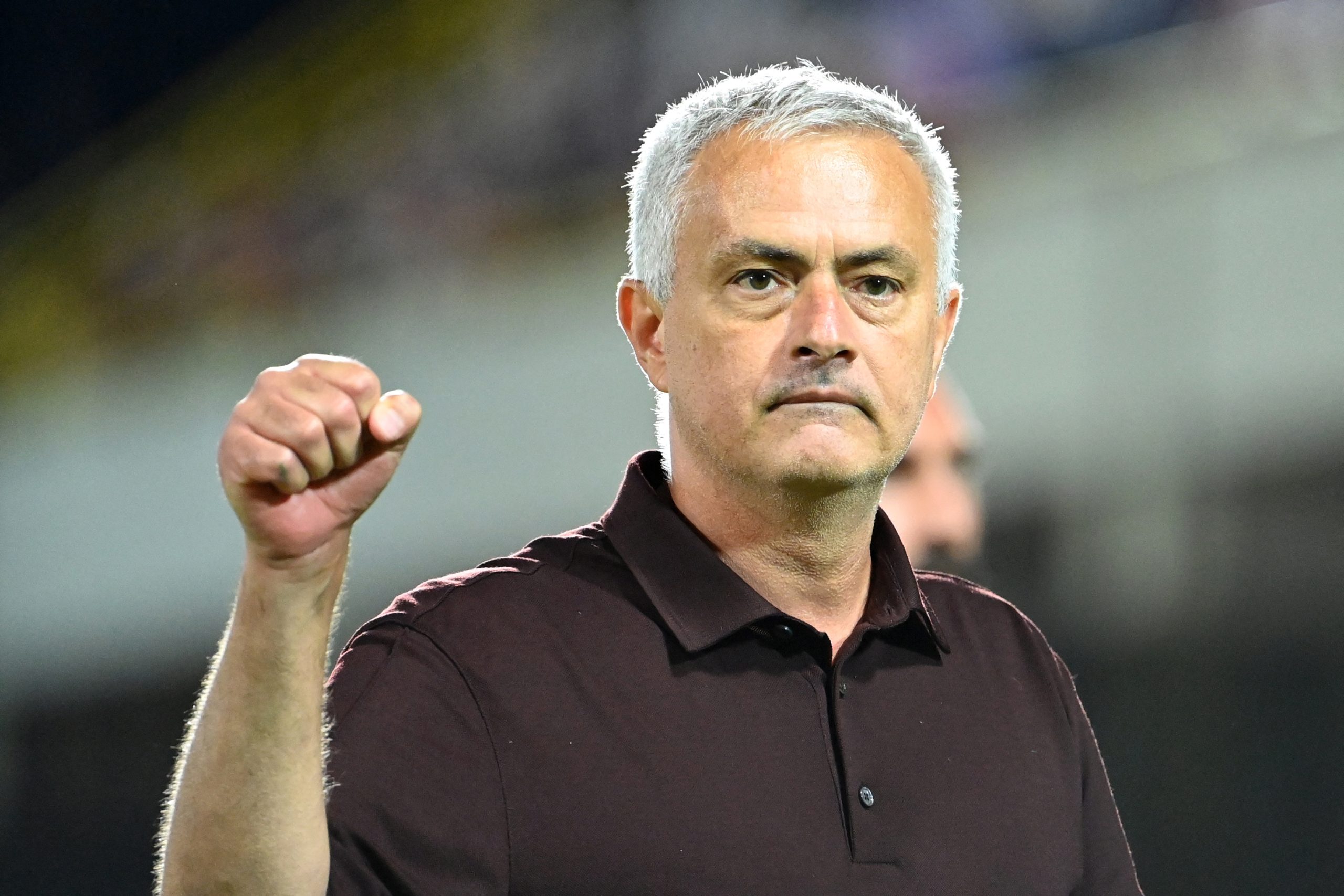 Roma de Mourinho vence e segue 100% vitoriosa na Liga Conferência Europa