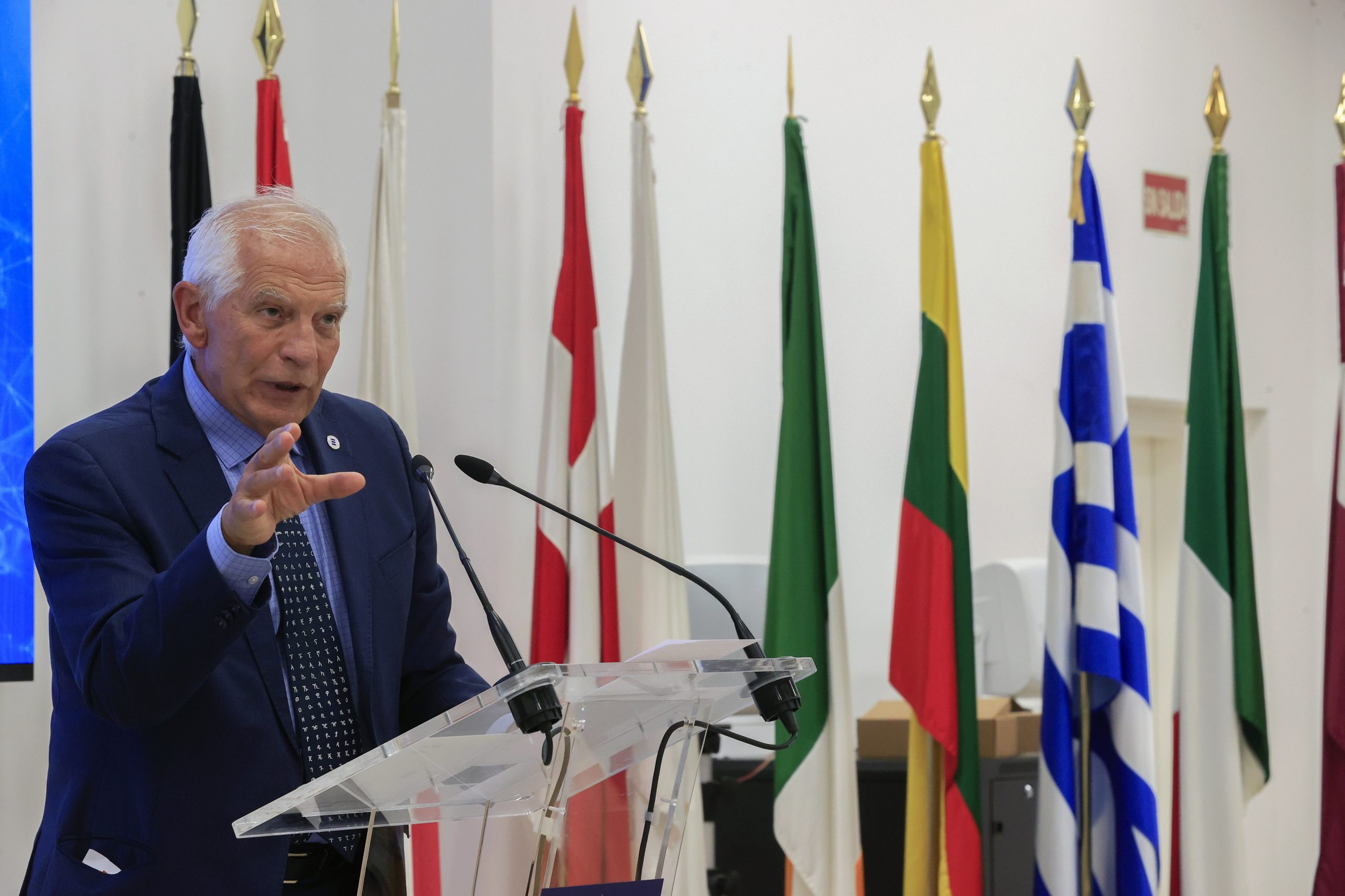 UE avisa Azerbaijão que terá “resposta firme” com agravamento da situação no Nagorno-Karabakh