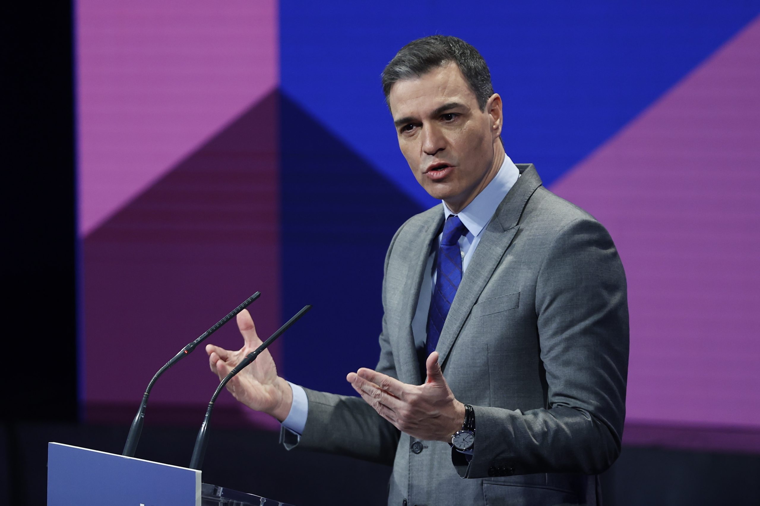 Pedro Sánchez vai a Kiev para se encontrar com Volodymyr Zelensky