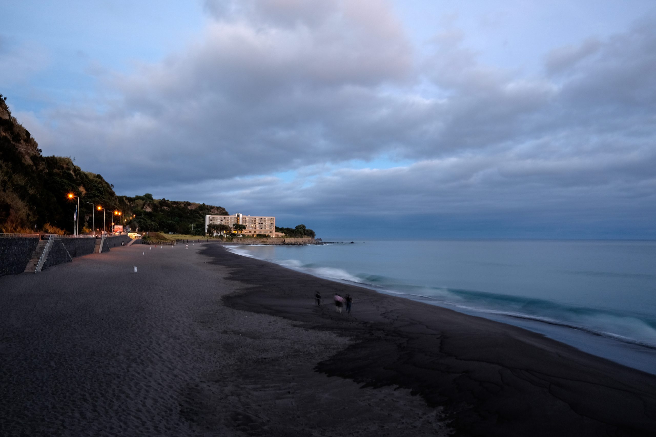 Entregue no parlamento dos Açores petição contra construção de hotel em Vila Franca do Campo