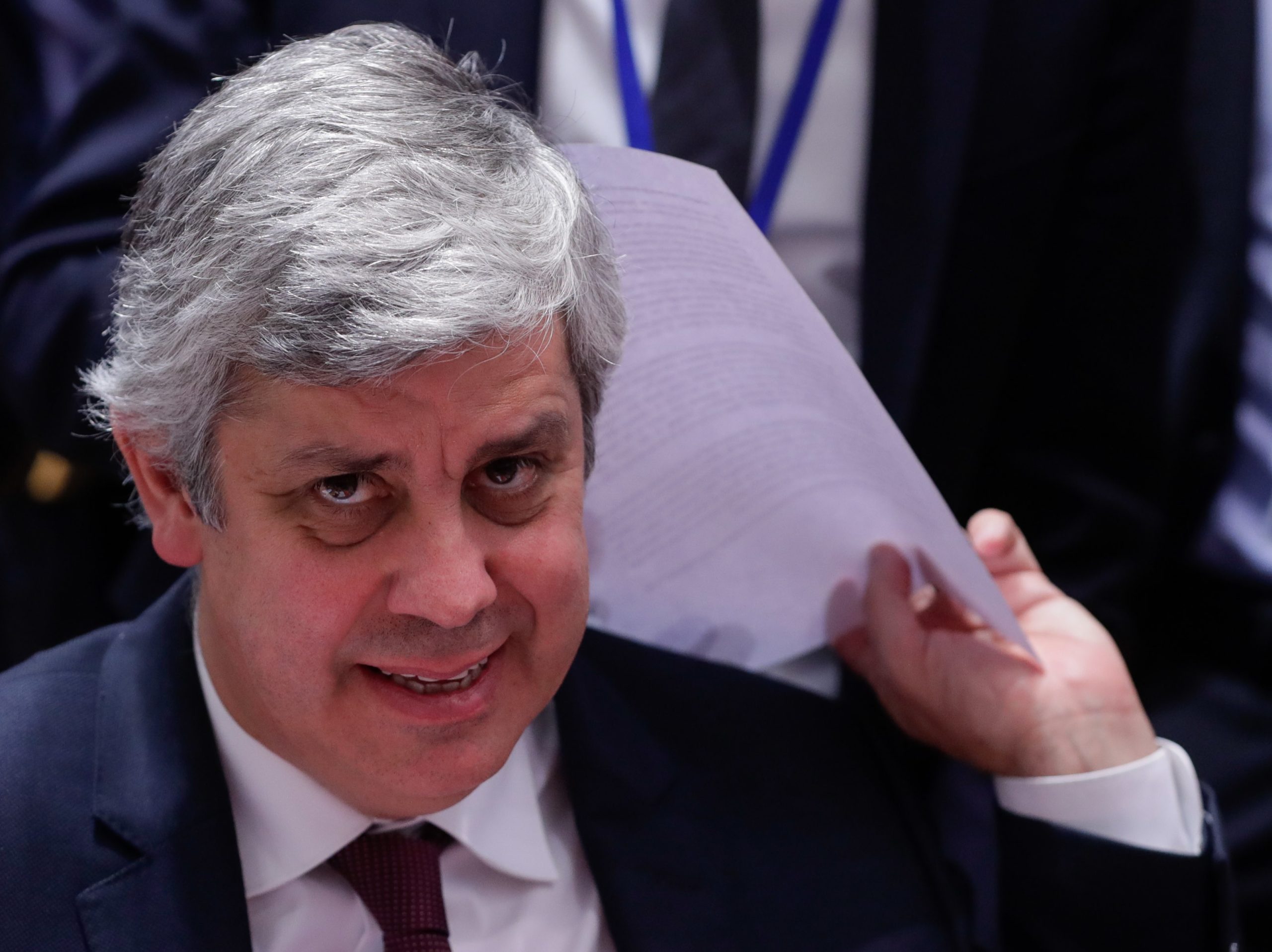 Centeno apresenta terça-feira aos partidos parlamentares linhas gerais da proposta de orçamento