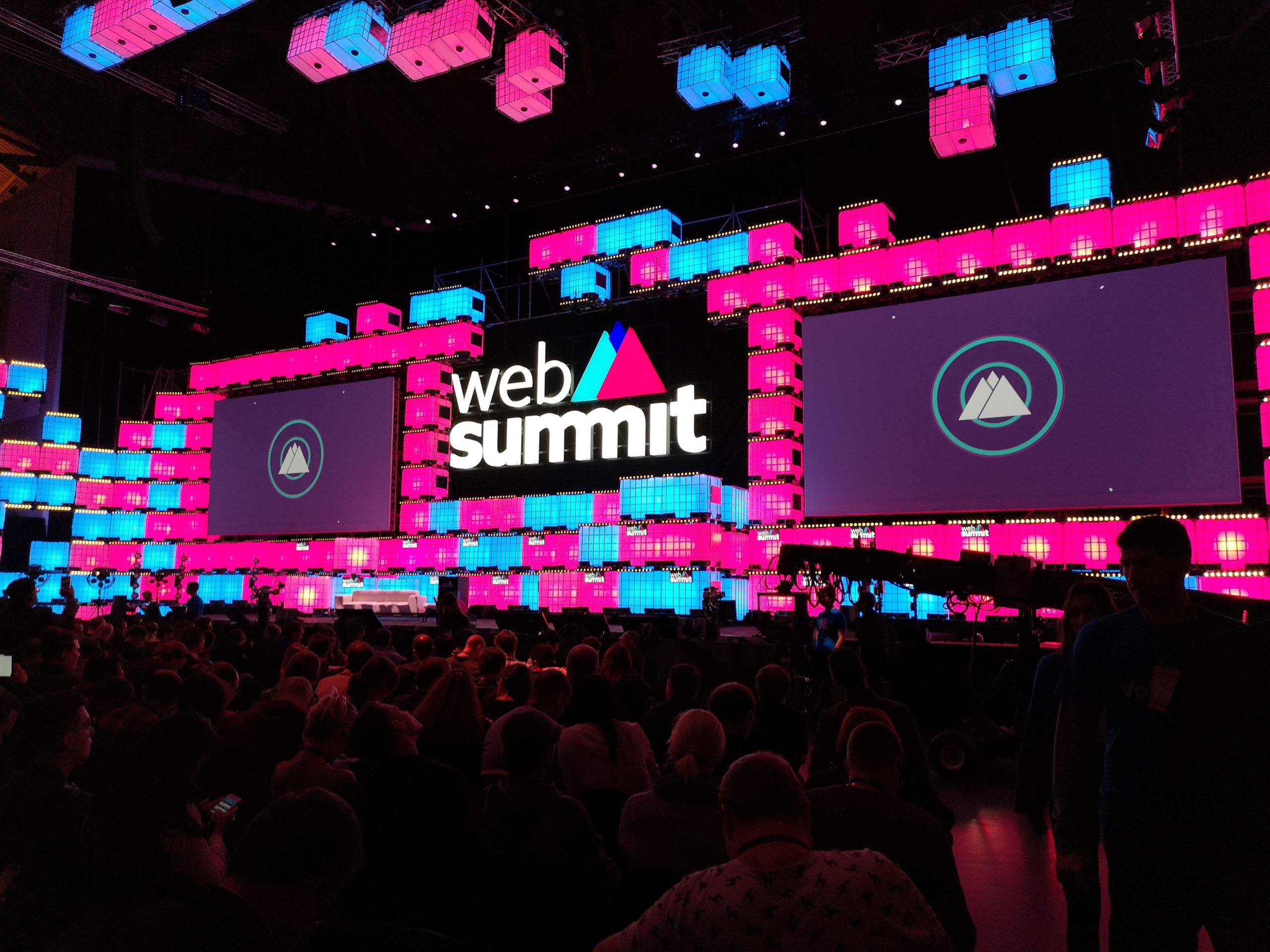 Web Summit. Se houver um contrato para a Web, a Altice Portugal quer ser a primeira empresa a assiná-lo