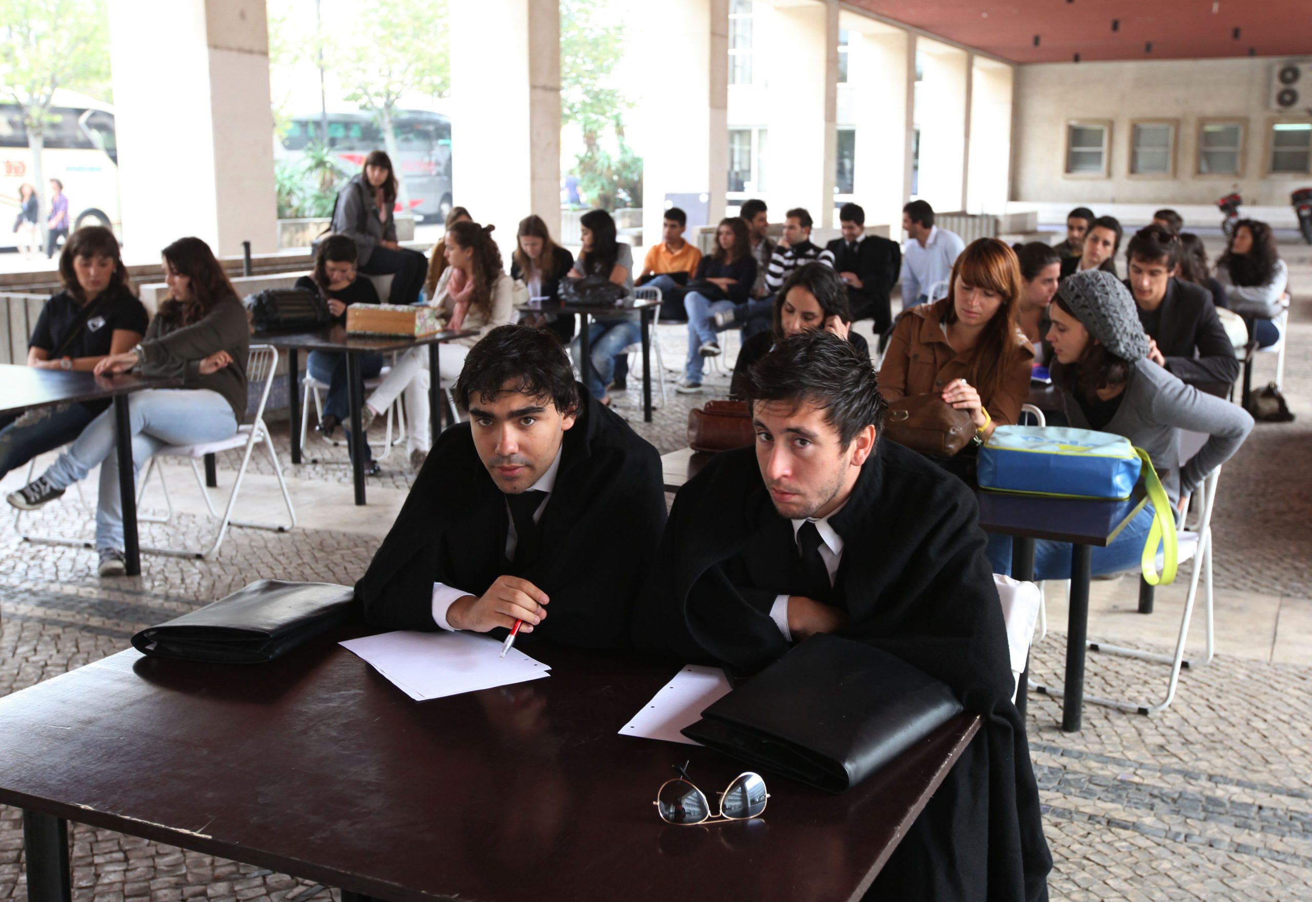 Alunos com propinas em atraso desde 2011 podem fasear pagamento da dívida