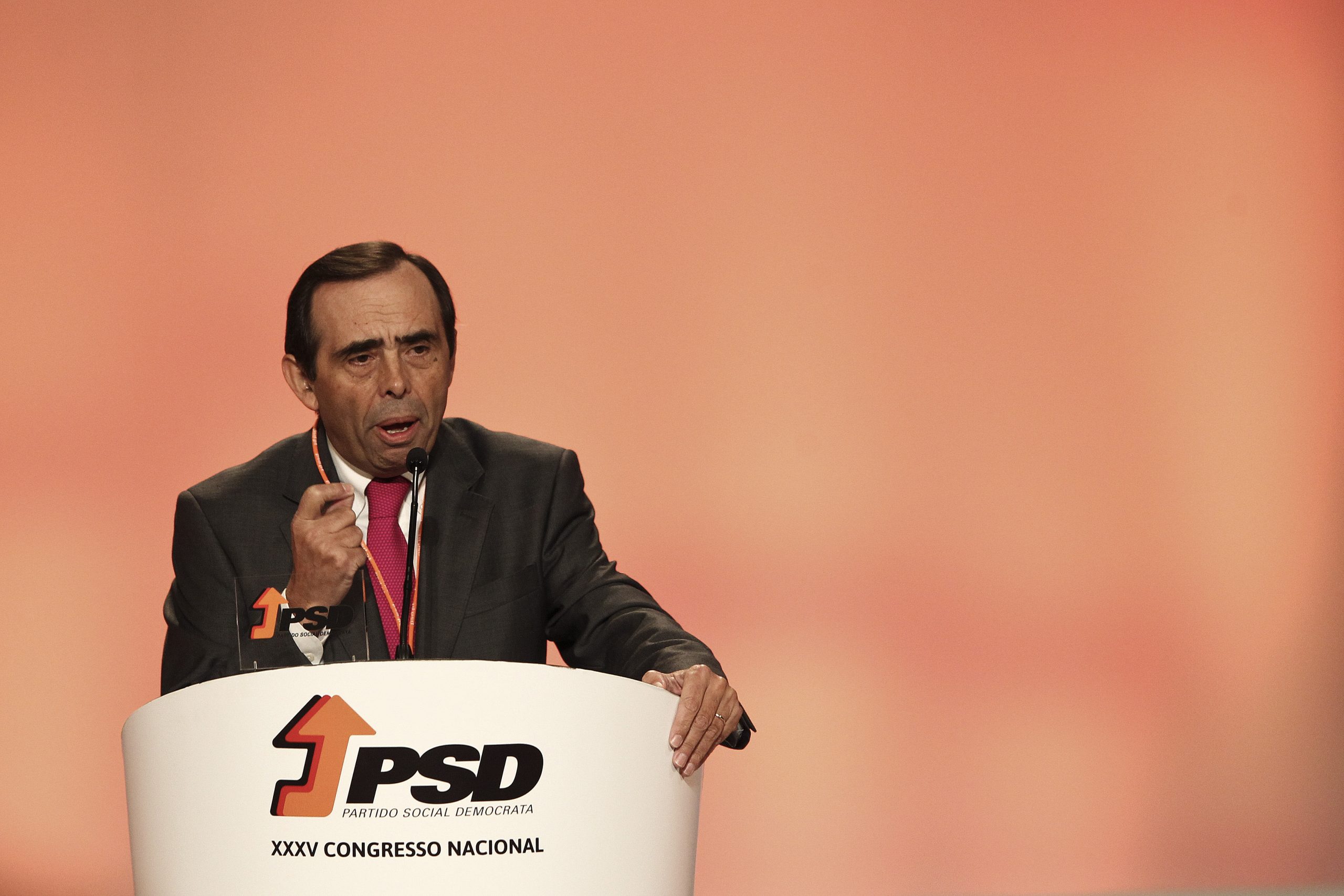 Álvaro Amaro lamenta não ter sido ouvido pelo Governo na estratégia nacional para o lítio