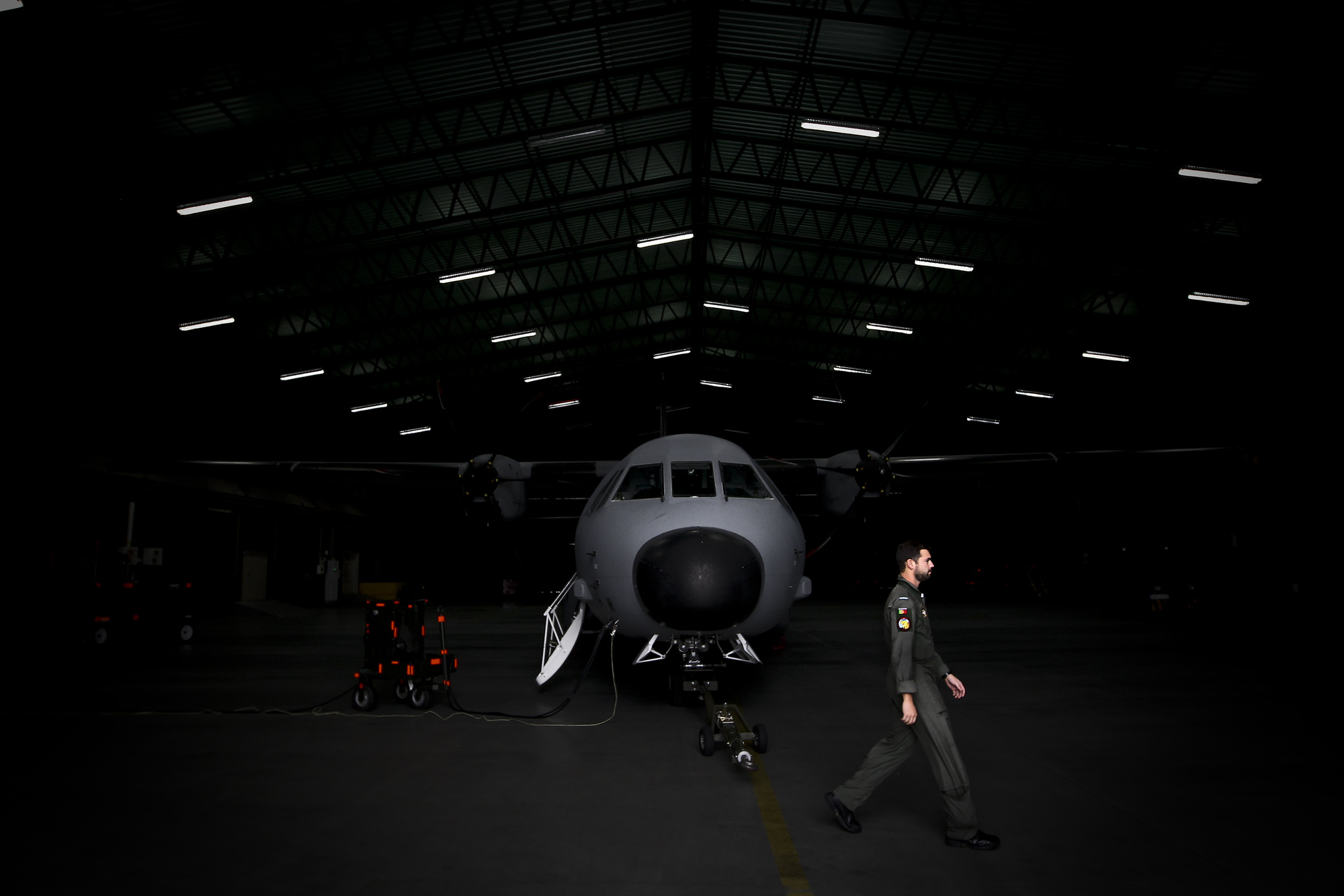 Açores vão aguardar proposta sobre transformar a base das Lajes em centro de treino militar